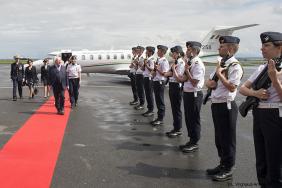 Le Président de l'Irlande Michael D. Higgins accueilli à l'aéroport de Beauvais-Tillé